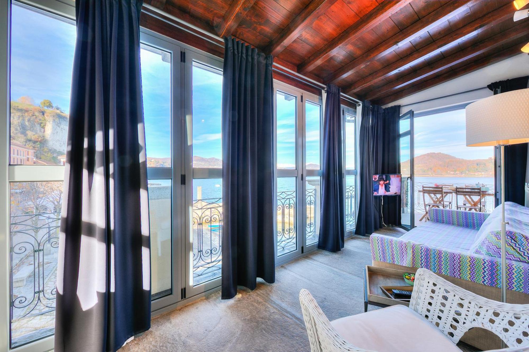 Aparthotel アローナ エクステリア 写真